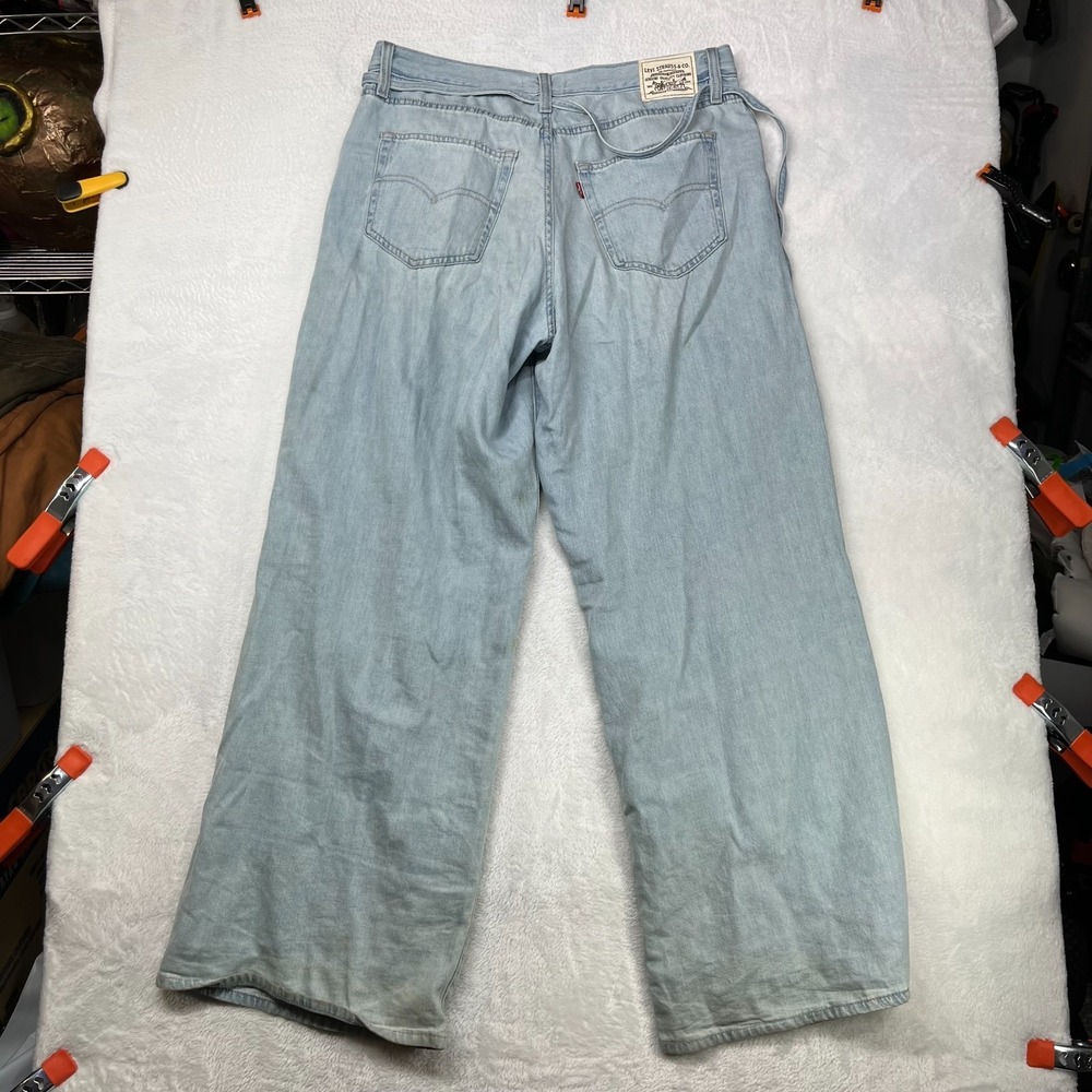 Levi's XL Straight Jeans Women's Blue Denim Pockets Belted Relaxed Baggy - 34X32 - Picture 2 of 14
